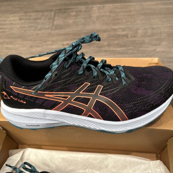 New w/tag ASICS Women Fuji Lite 3 Night Shade/Nova Orange size 8.5 - Picture 2 of 4